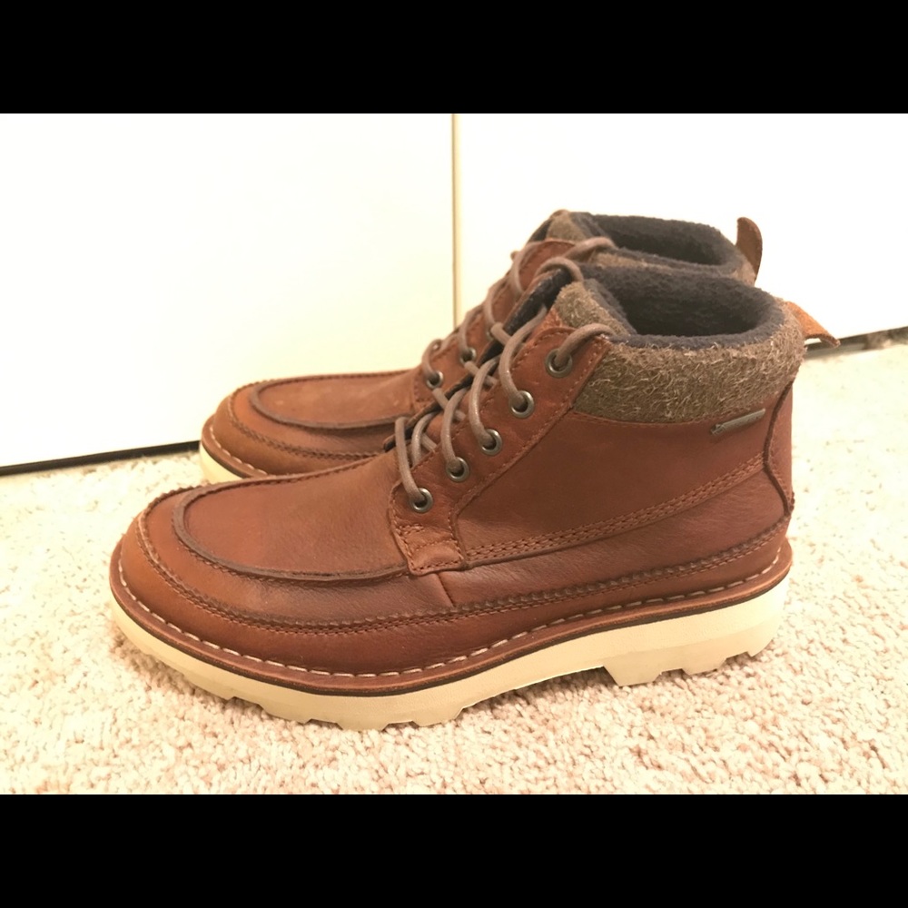 Clarks Gore-tex Boots Mock Toe Boots